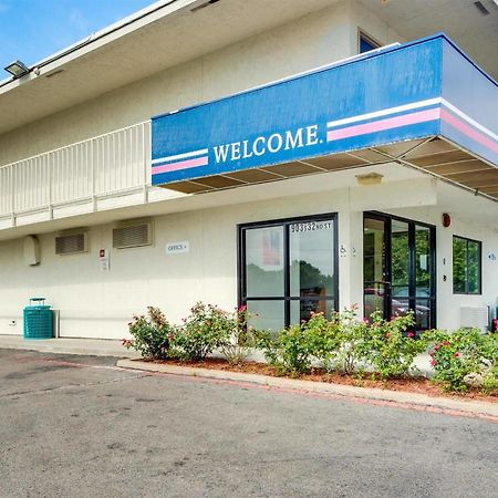 Avera Suites Muskogee Exterior foto