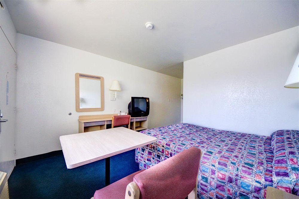 Avera Suites Muskogee Exterior foto