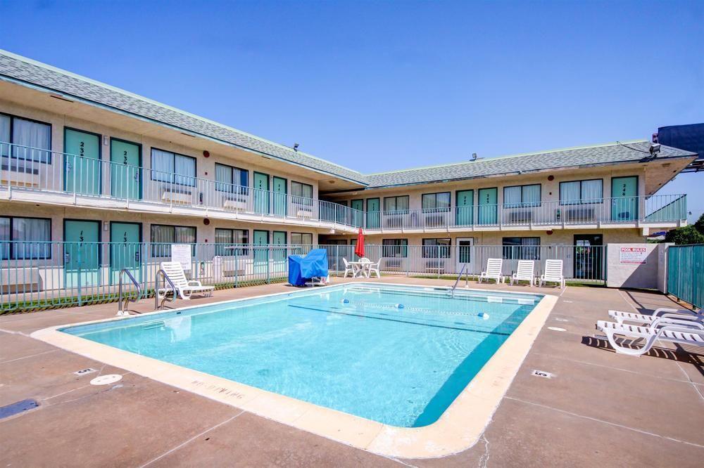 Avera Suites Muskogee Exterior foto