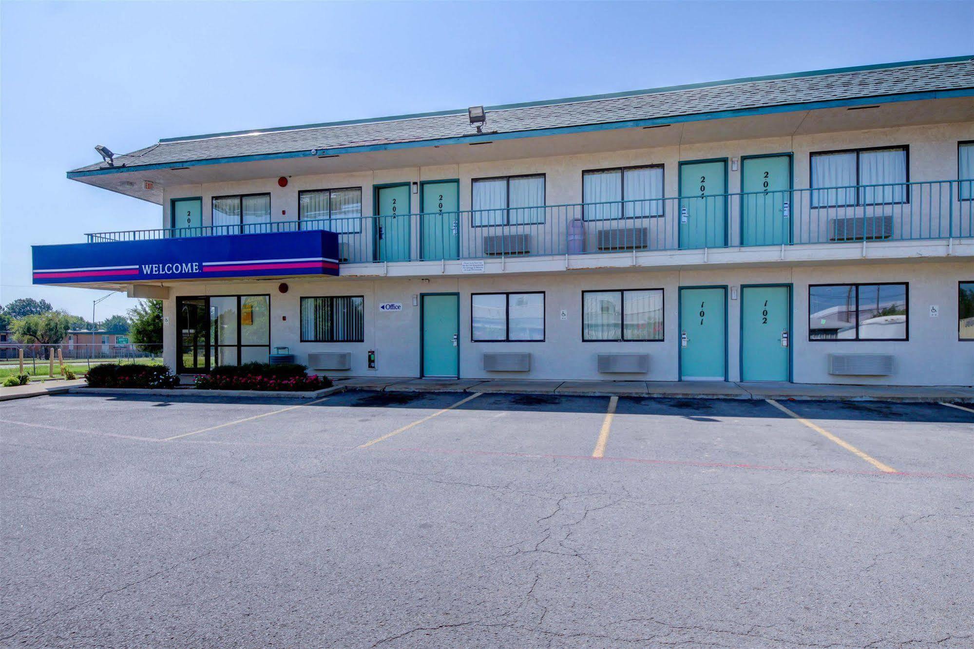 Avera Suites Muskogee Exterior foto